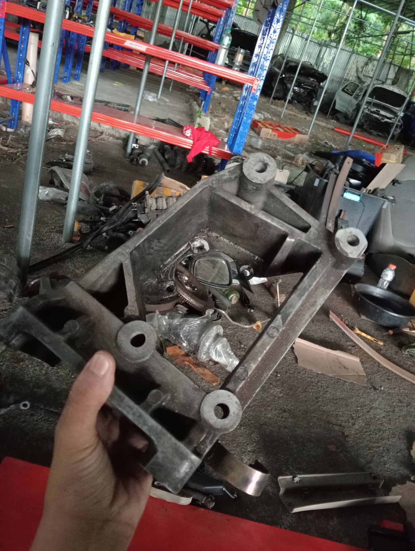 Chevrolet Optra | 1.6 | Alternator Bracket