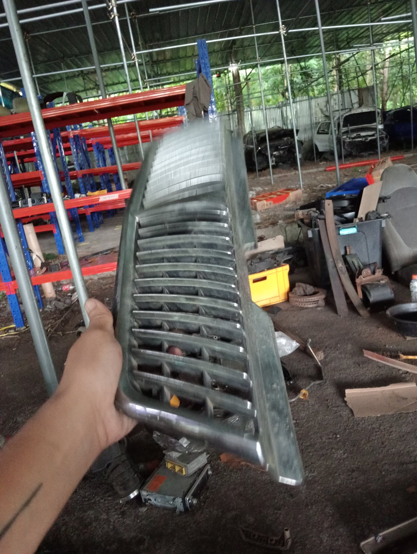 Chevrolet Optra | 1.6 | Front Grill