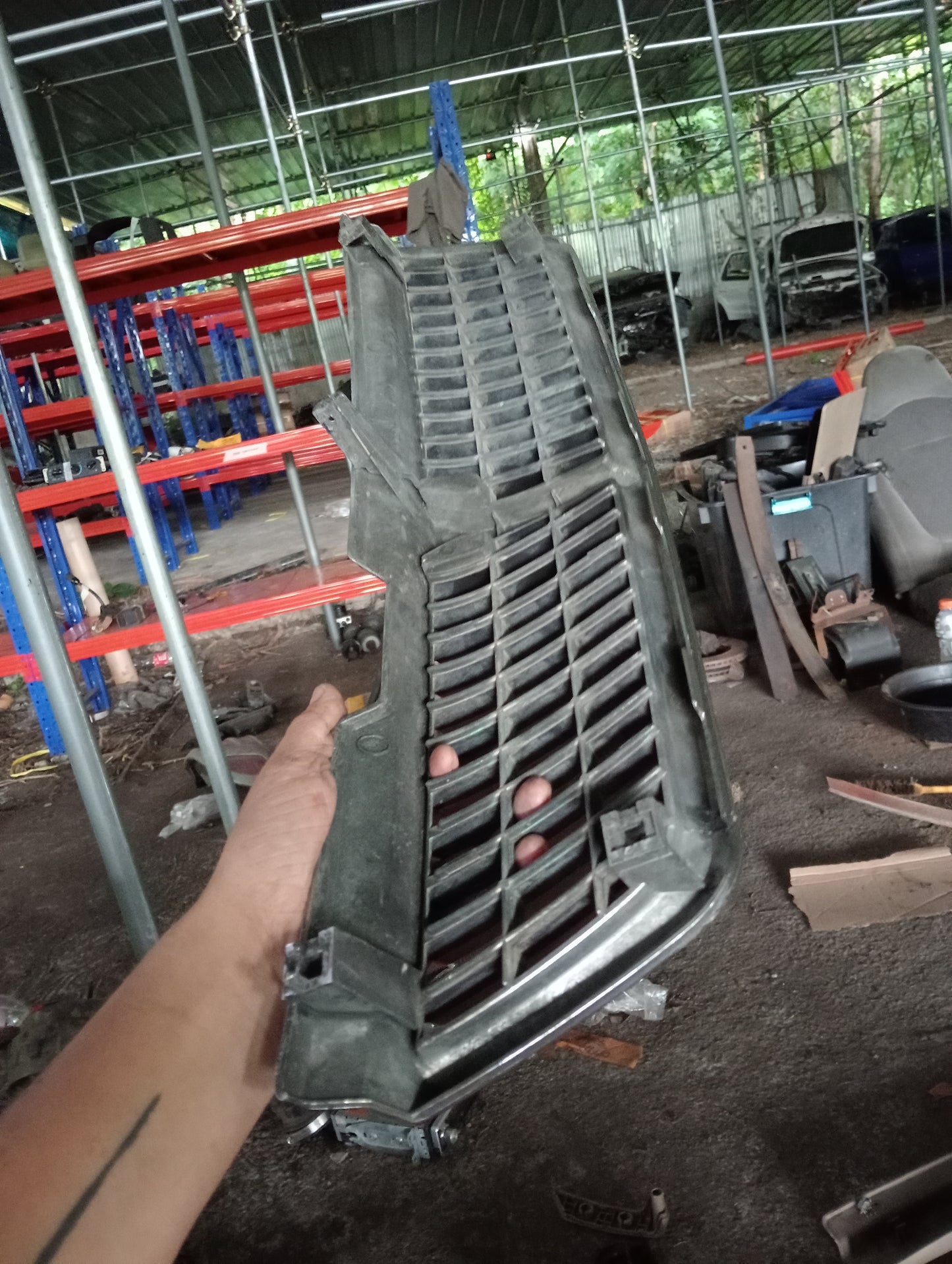 Chevrolet Optra | 1.6 | Front Grill