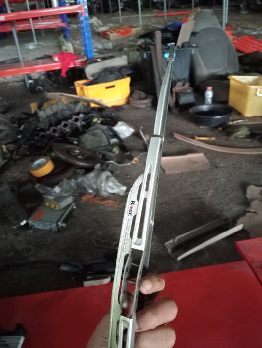 Chevrolet Optra | 1.6 | Wiper Arm Blade