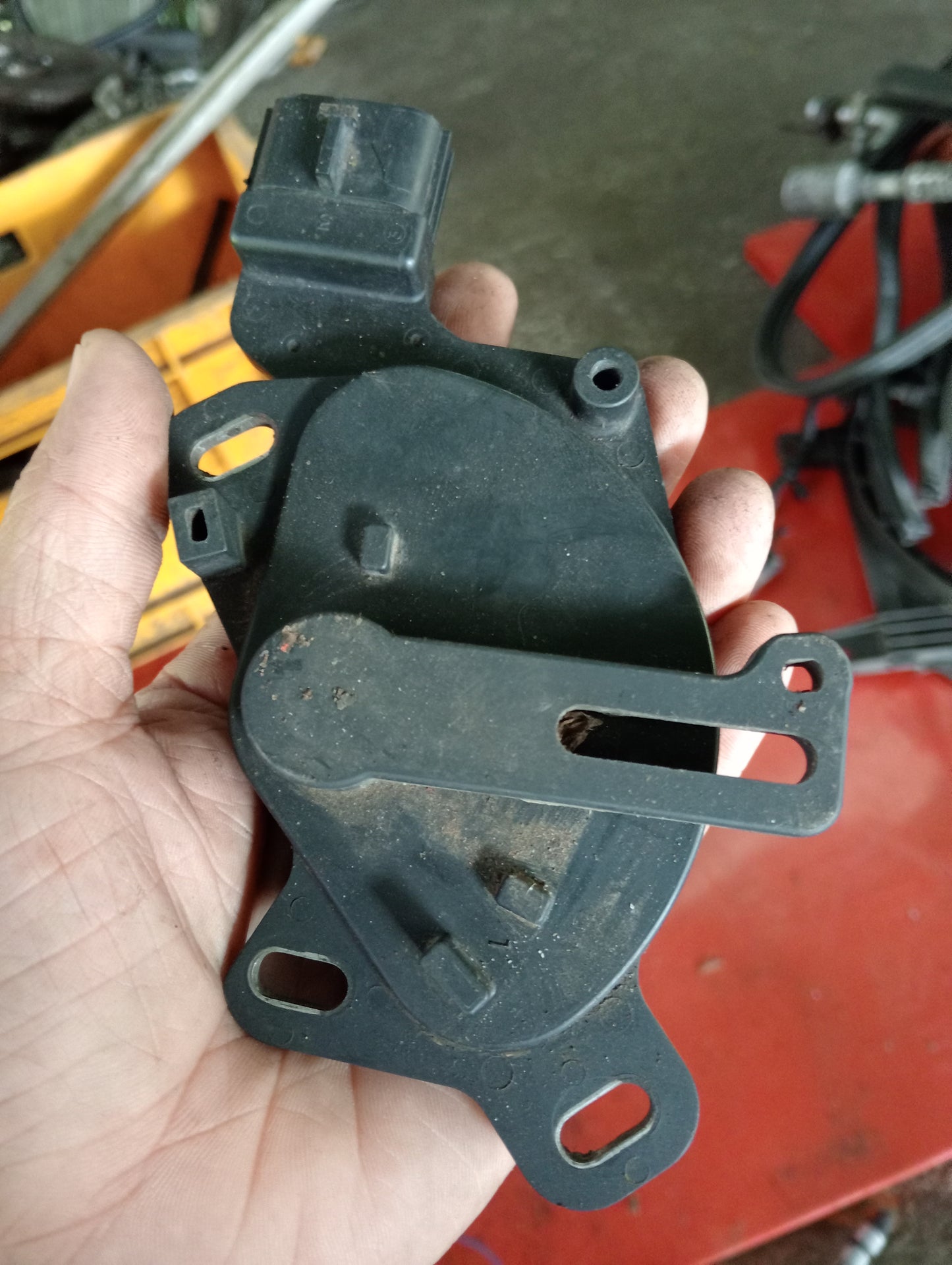 Nissan Exalta | Neutral Switch