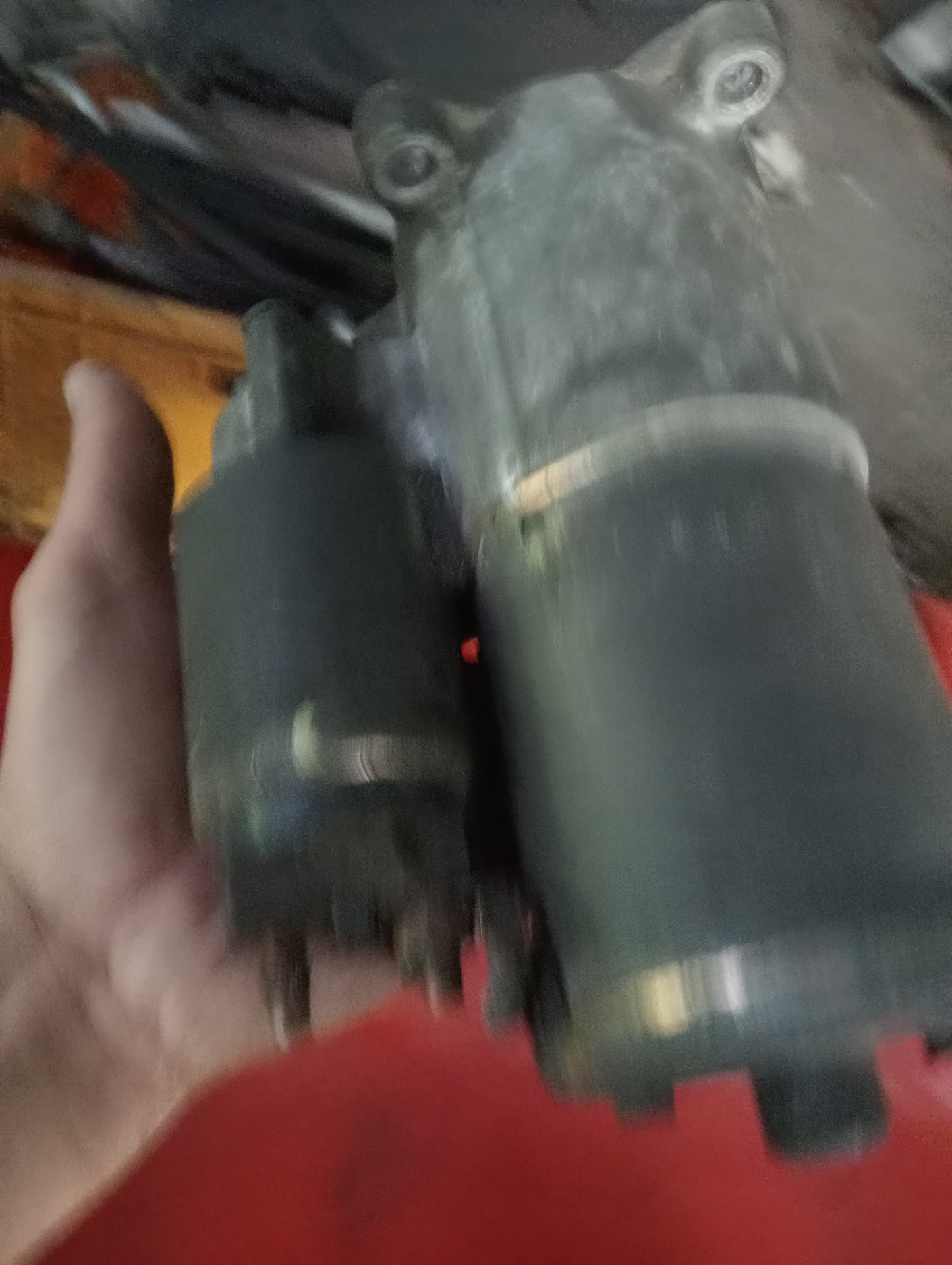 Ford Explorer | Eddie Bauer | 2005 | Starter