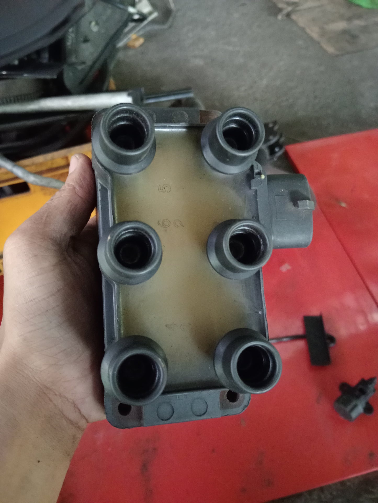 Ford Explorer | Eddie Bauer | 2005 | Coil Pack