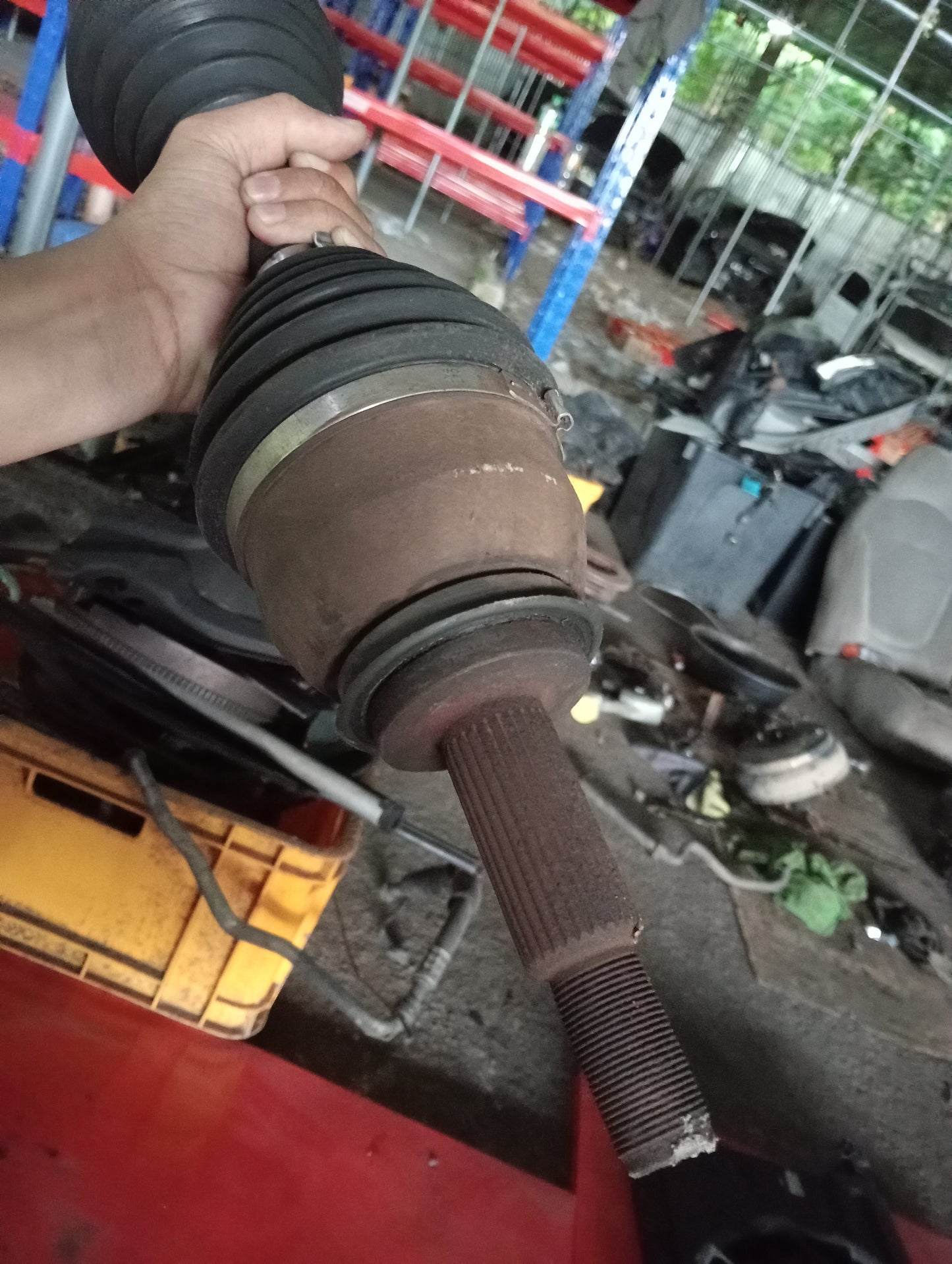 Ford Explorer | Eddie Bauer | 2005 | CV Joint