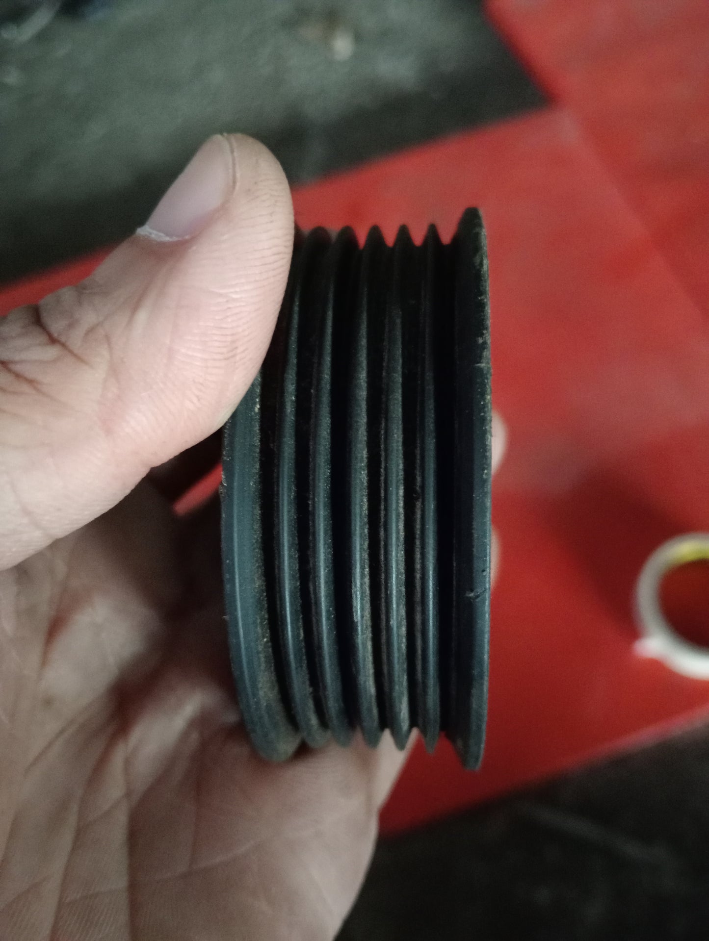 Ford Explorer | Eddie Bauer | 2005 | Belt Tensioner Pulley