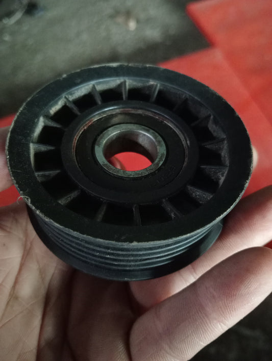 Ford Explorer | Eddie Bauer | 2005 | Belt Tensioner Pulley