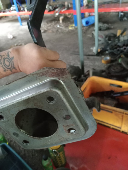 Nissan | X-Trail | Brake Pedal