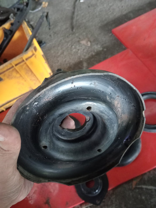 Nissan | X-Trail | Shocks Mounting