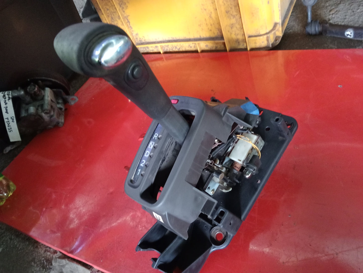 Nissan | X-Trail | Shifter Assembly