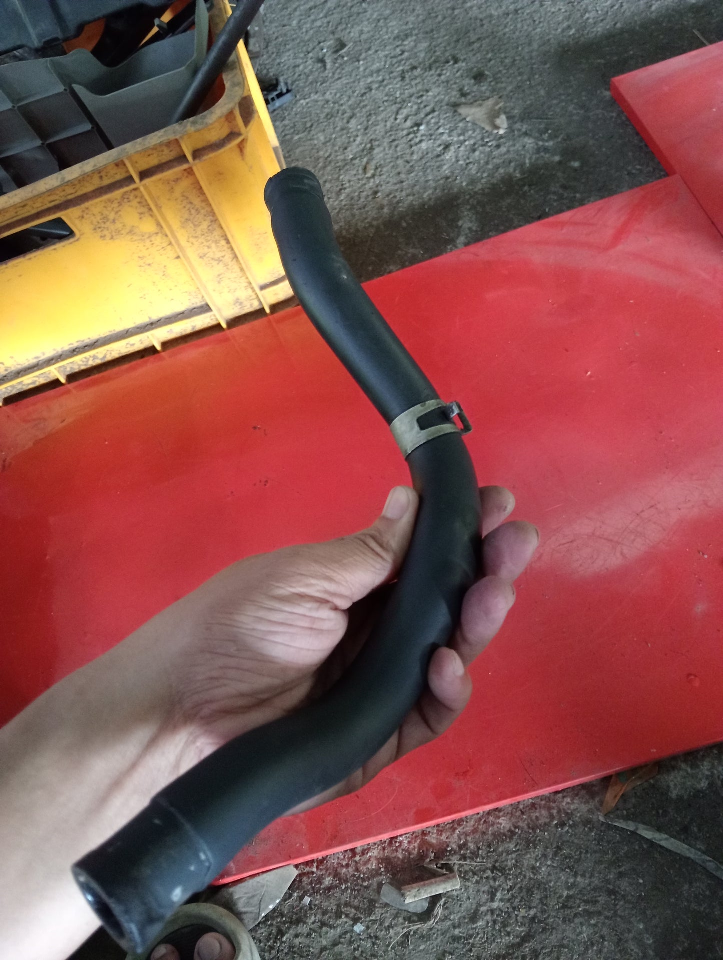Nissan | X-Trail | Breather Hose