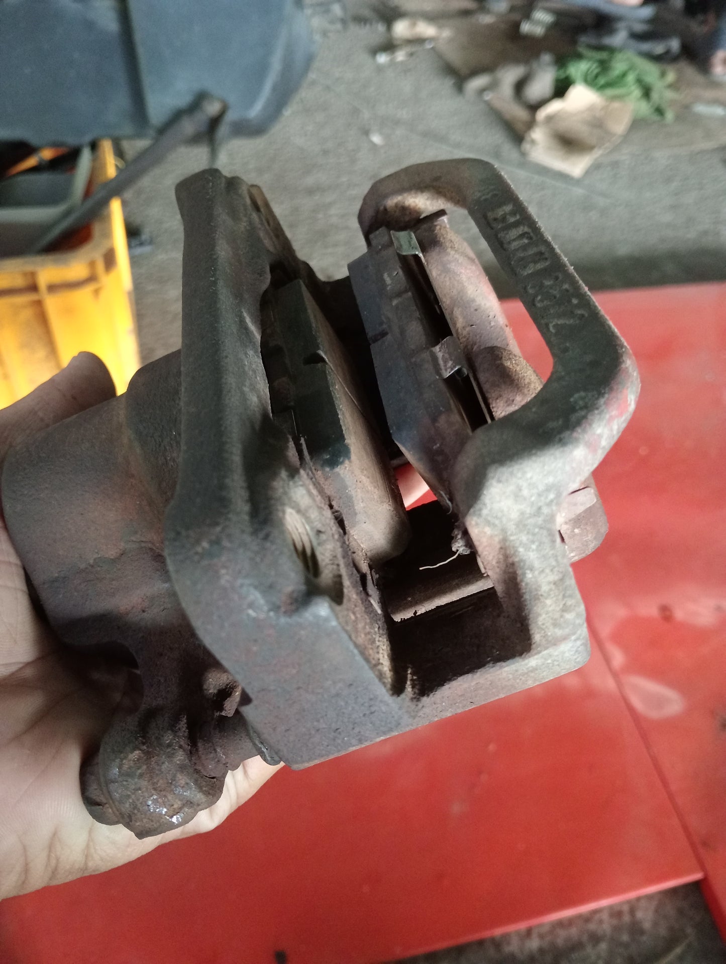 Nissan | X-Trail | Brake Caliper
