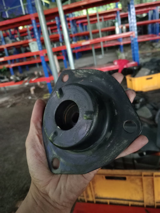 Nissan | X-Trail | Shocks Mounting