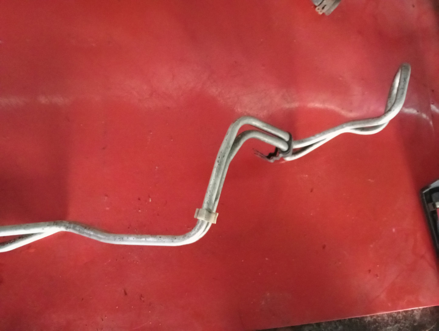 Nissan | X-Trail | Condenser Fittings