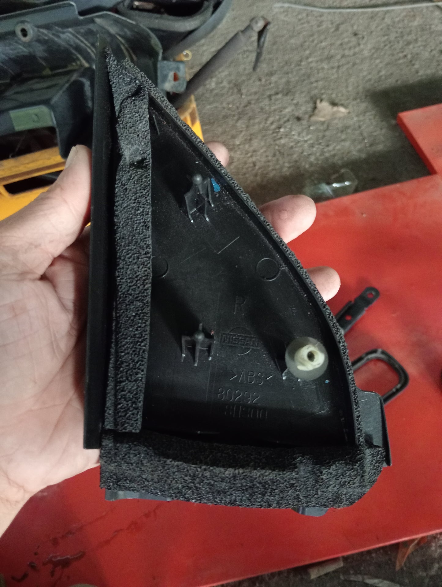 Nissan | X-Trail | Passenger Side Interior Panel Cover