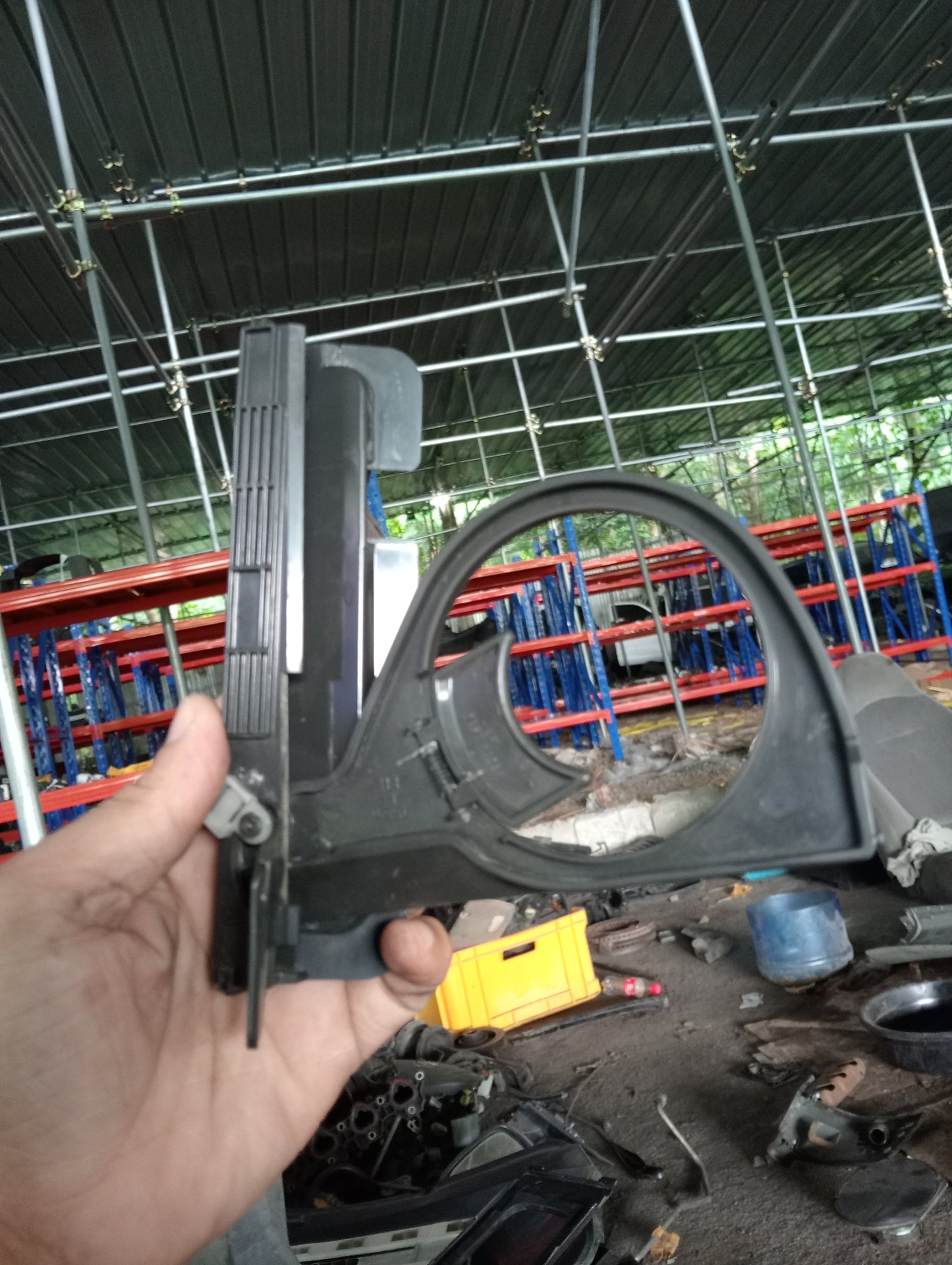 Nissan | X-Trail | Cup Holder