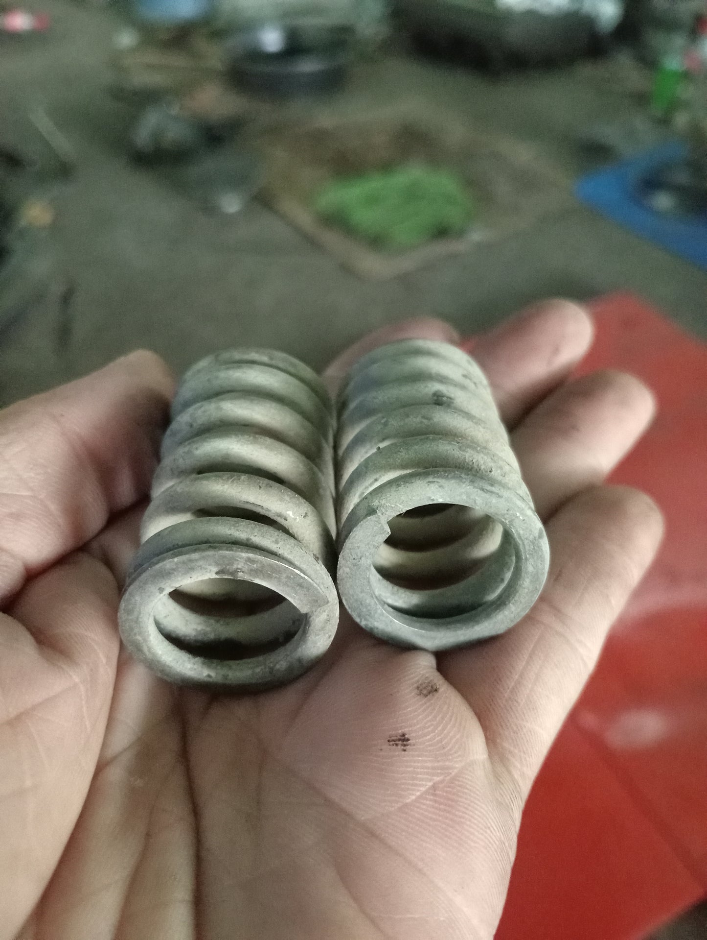 Nissan | X-Trail | Brake Shoe Spring