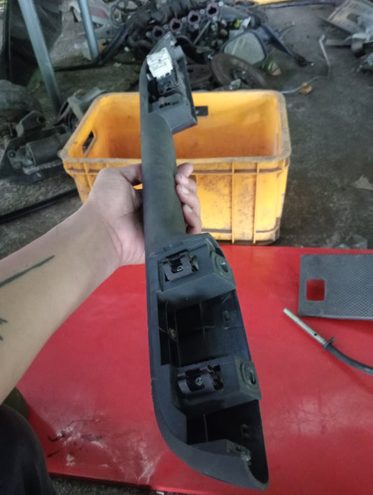 Nissan | X-Trail | Rear Driver Side Power Window Switch With Cover