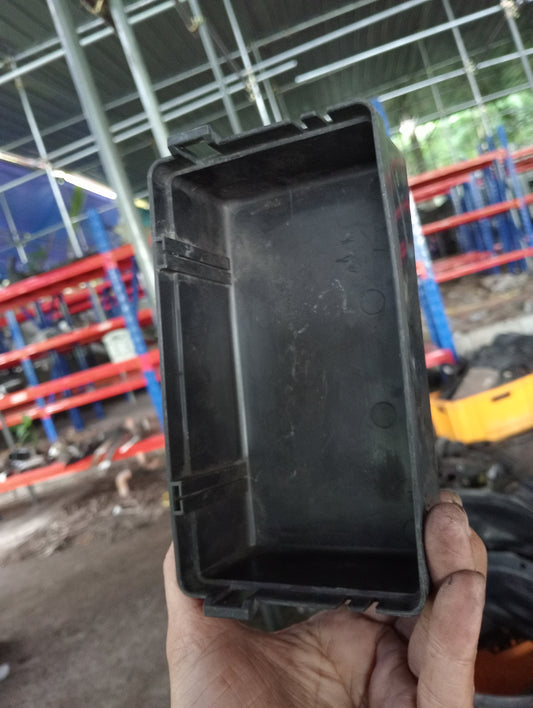 Nissan | X-Trail | Fuse Box Cover