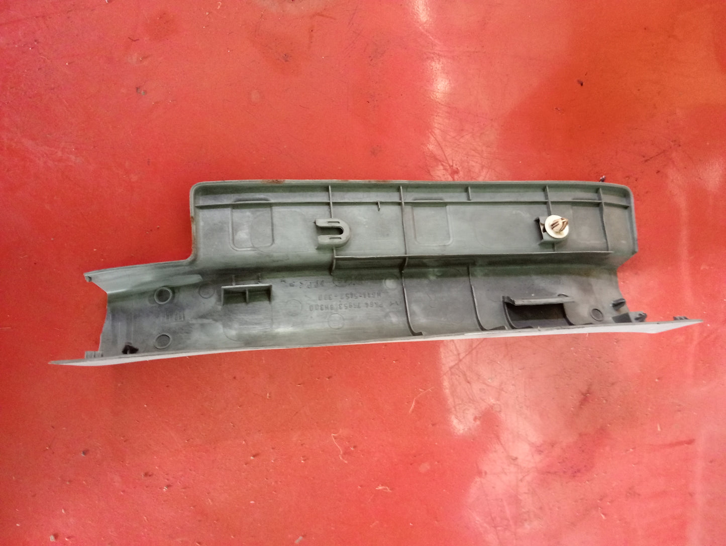 Nissan | X-Trail | Passenger Side Panel Cover