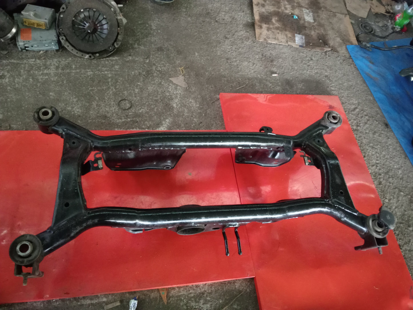 Nissan | X-Trail | Rear Cross Member