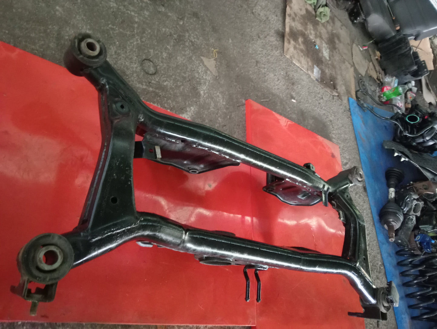 Nissan | X-Trail | Rear Cross Member