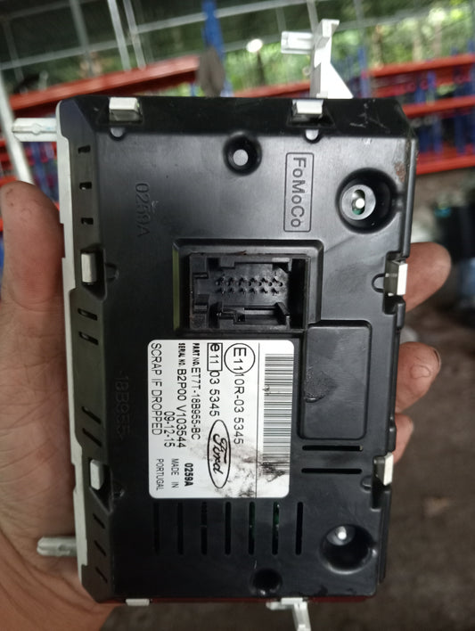 Ford Ecosport | Titanium | Clock Gauge