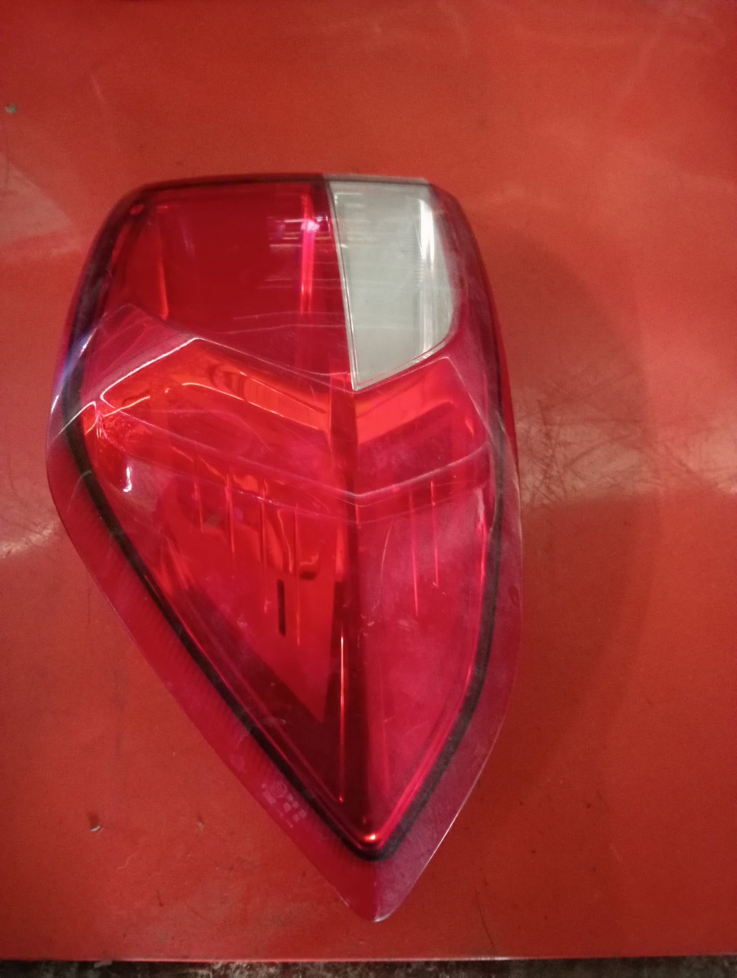 Ford Ecosport | Titanium | Tail Light Passenger Side
