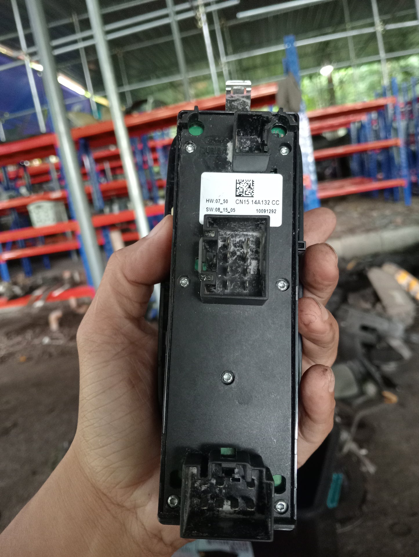 Ford Ecosport | Titanium | Main Window Switch