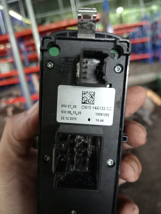 Ford Ecosport | Titanium | Main Window Switch