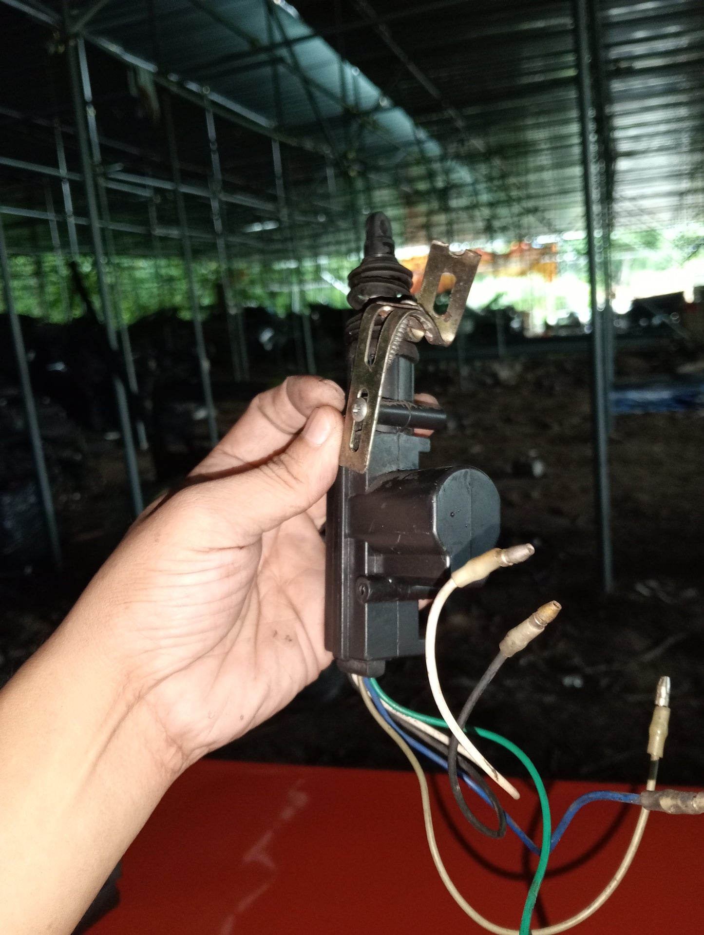 Chevrolet | Aveo | Central Switch
