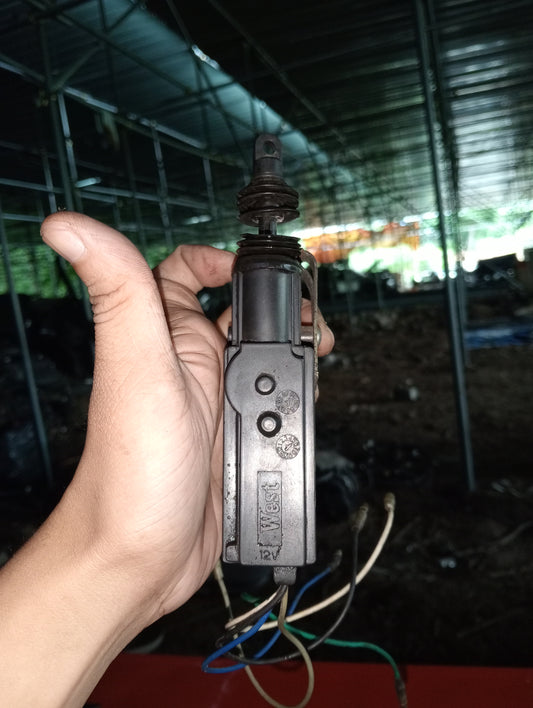 Chevrolet | Aveo | Central Switch