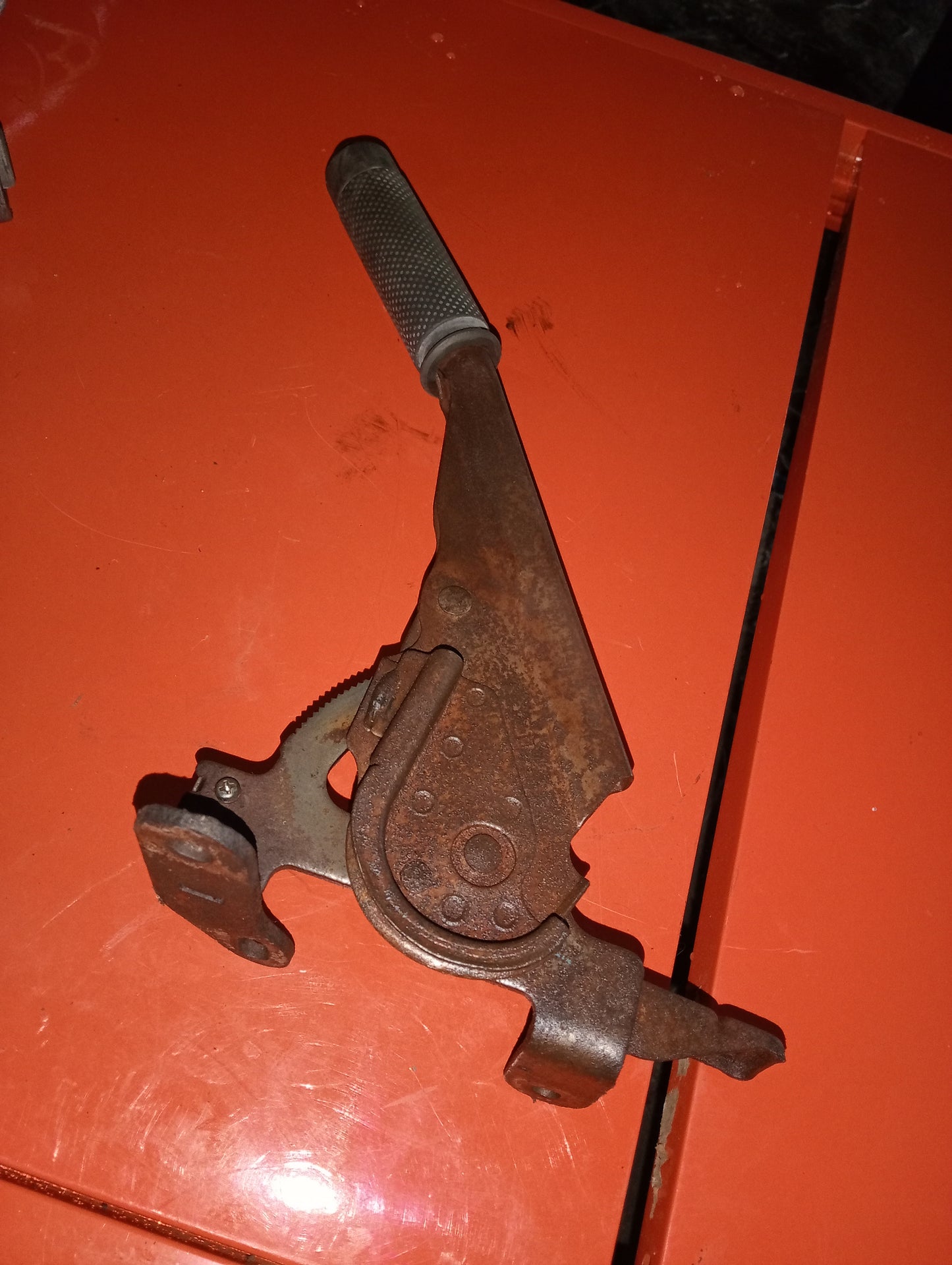 Chevrolet | Aveo | Hand Brake