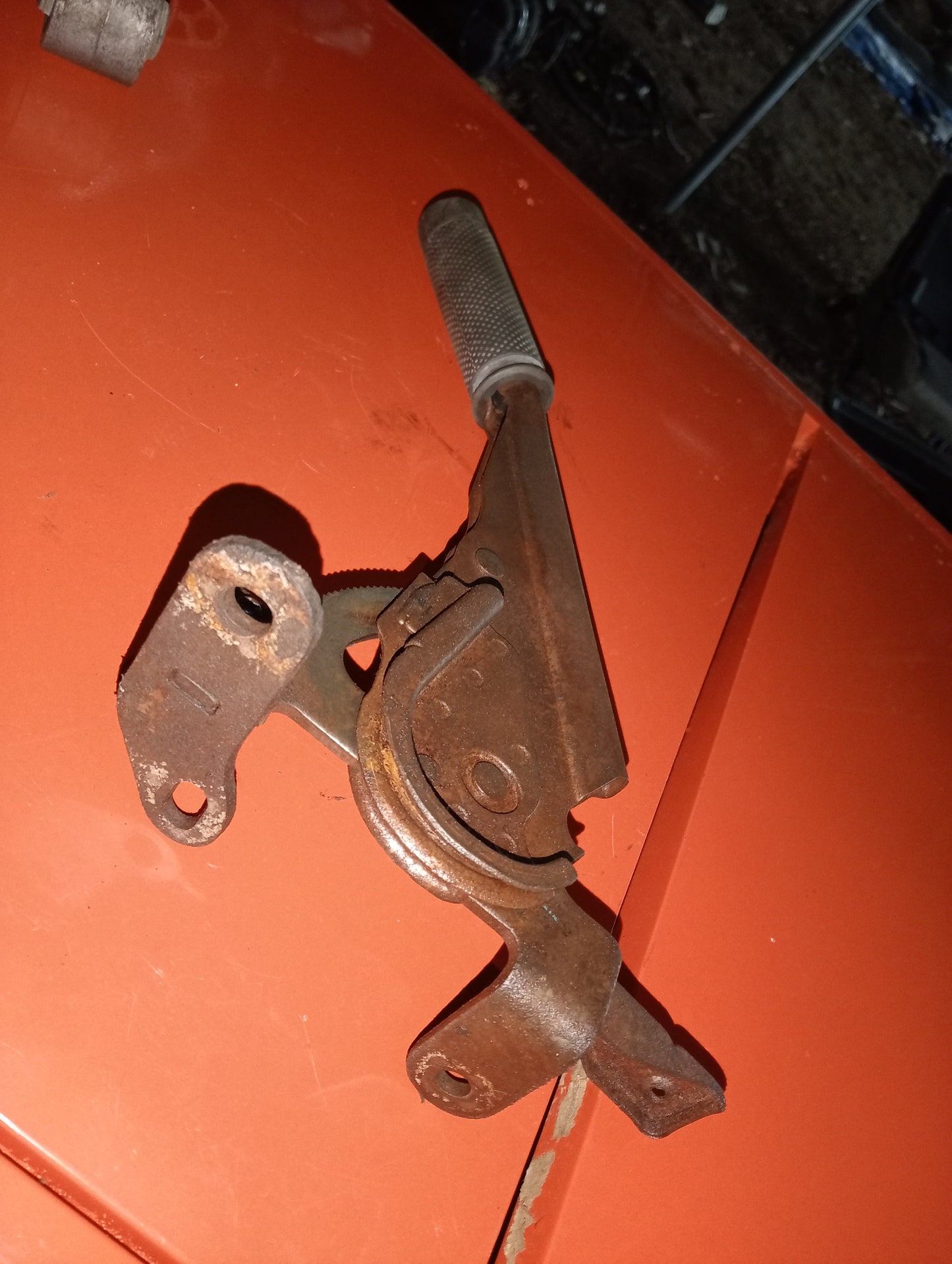Chevrolet | Aveo | Hand Brake