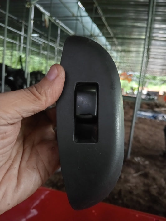 Chevrolet | Aveo | Passenger Side Window Switch