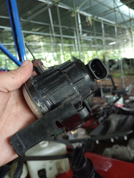 Mitsubishi | Cedia | Fog Light