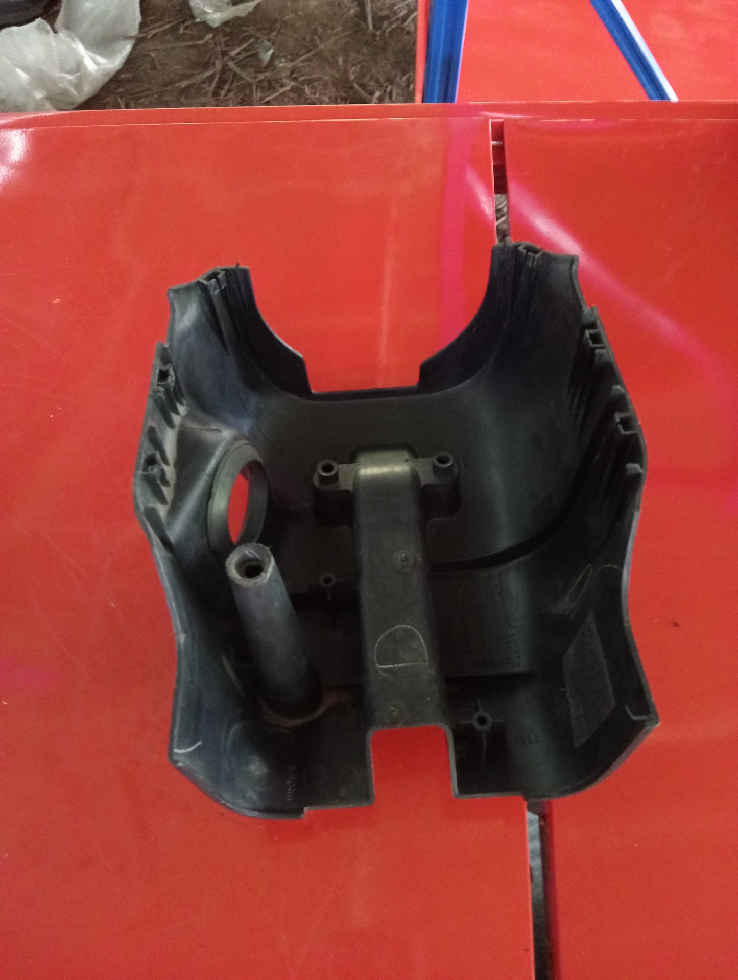 Mitsubishi | Cedia | Lower Steering Cover