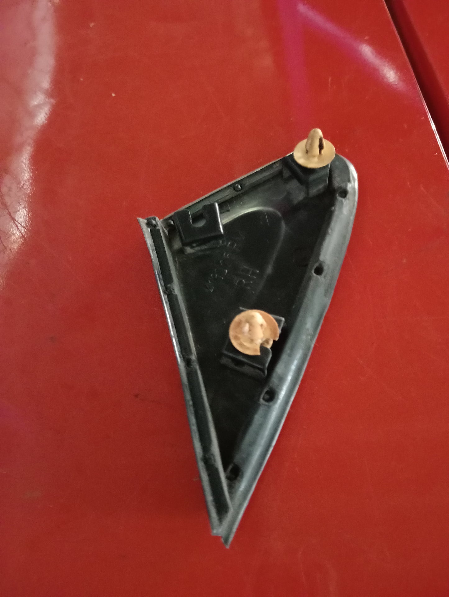Mitsubishi | Cedia | Passenger Side Pillar Garnish