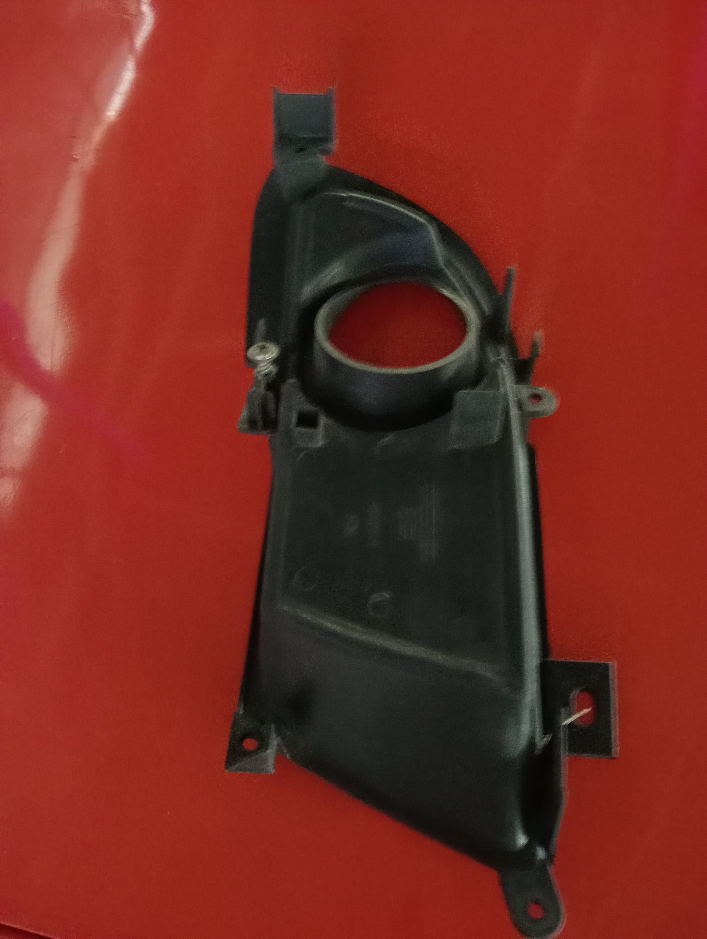 Mitsubishi | Cedia | Passenger Side Fog Light Cover