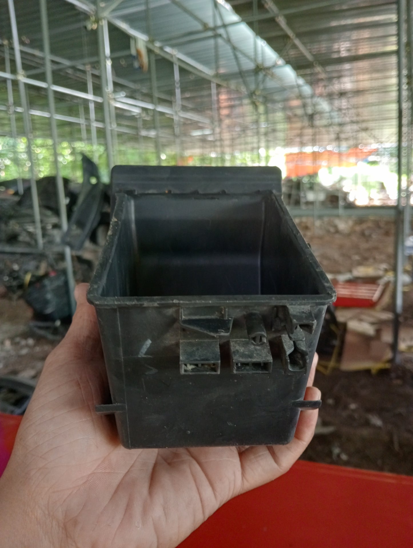 Mitsubishi | Cedia | Coin Holder
