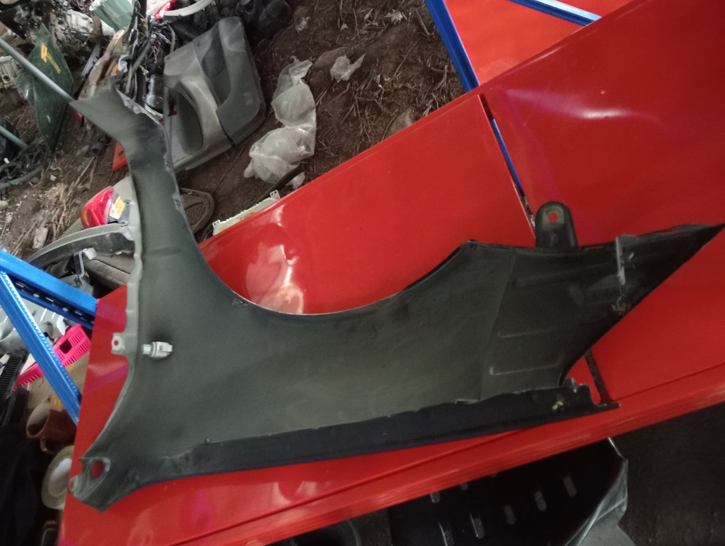 Mitsubishi | Cedia | Passenger Side Fender