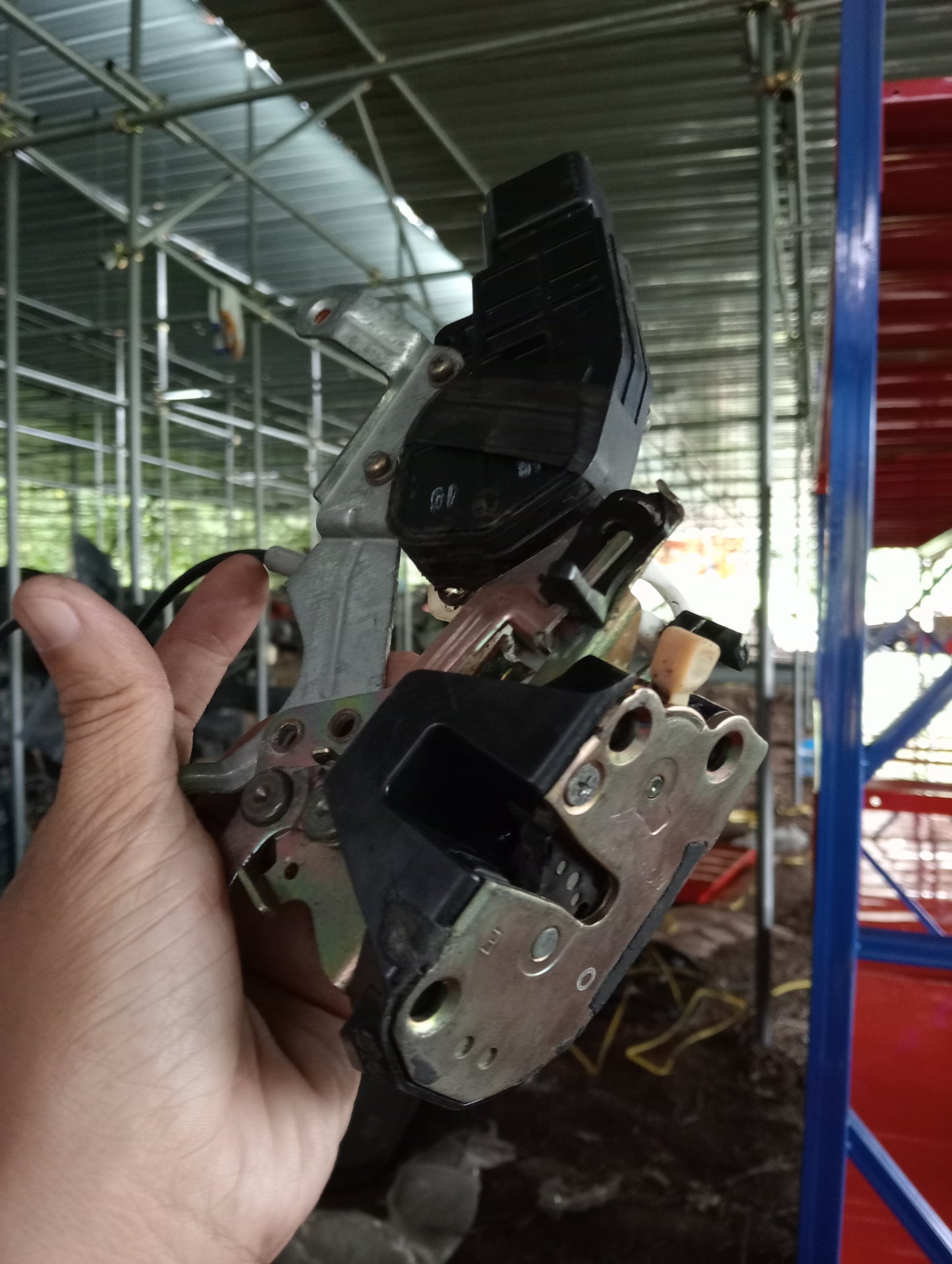 Toyota | Altis | 2005 | Actuator Lock Driver Side
