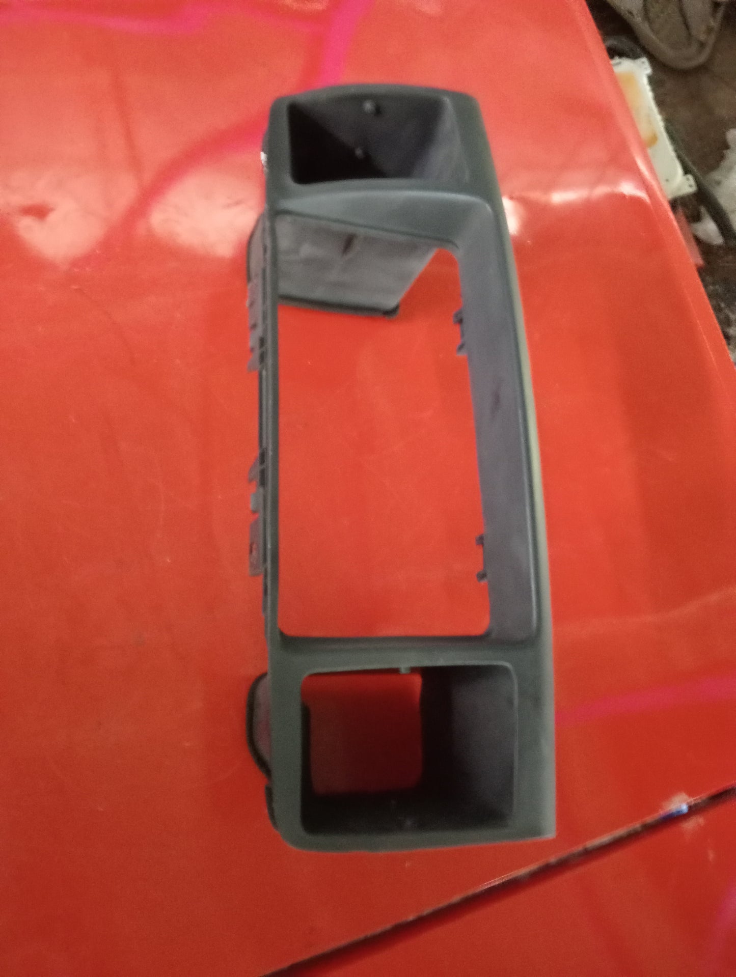 Toyota | Altis | 2005 | Center Louver Frame