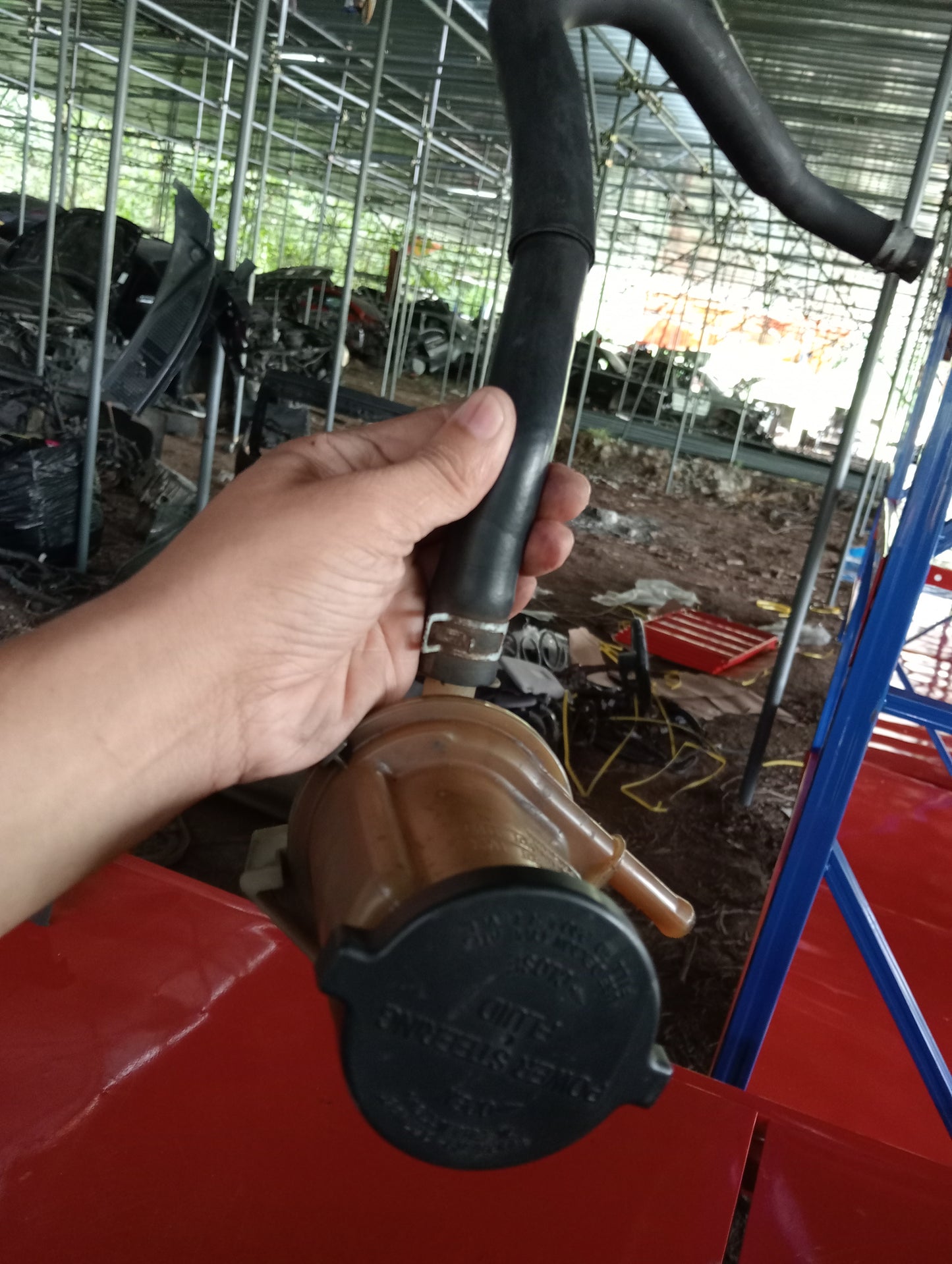 Toyota | Altis | 2005 | Fluid Tank With Hose