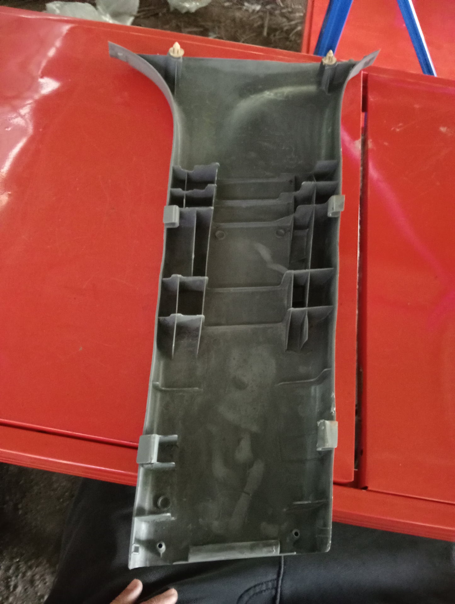 Toyota | Altis | 2005 | Panel Cover Driver Side