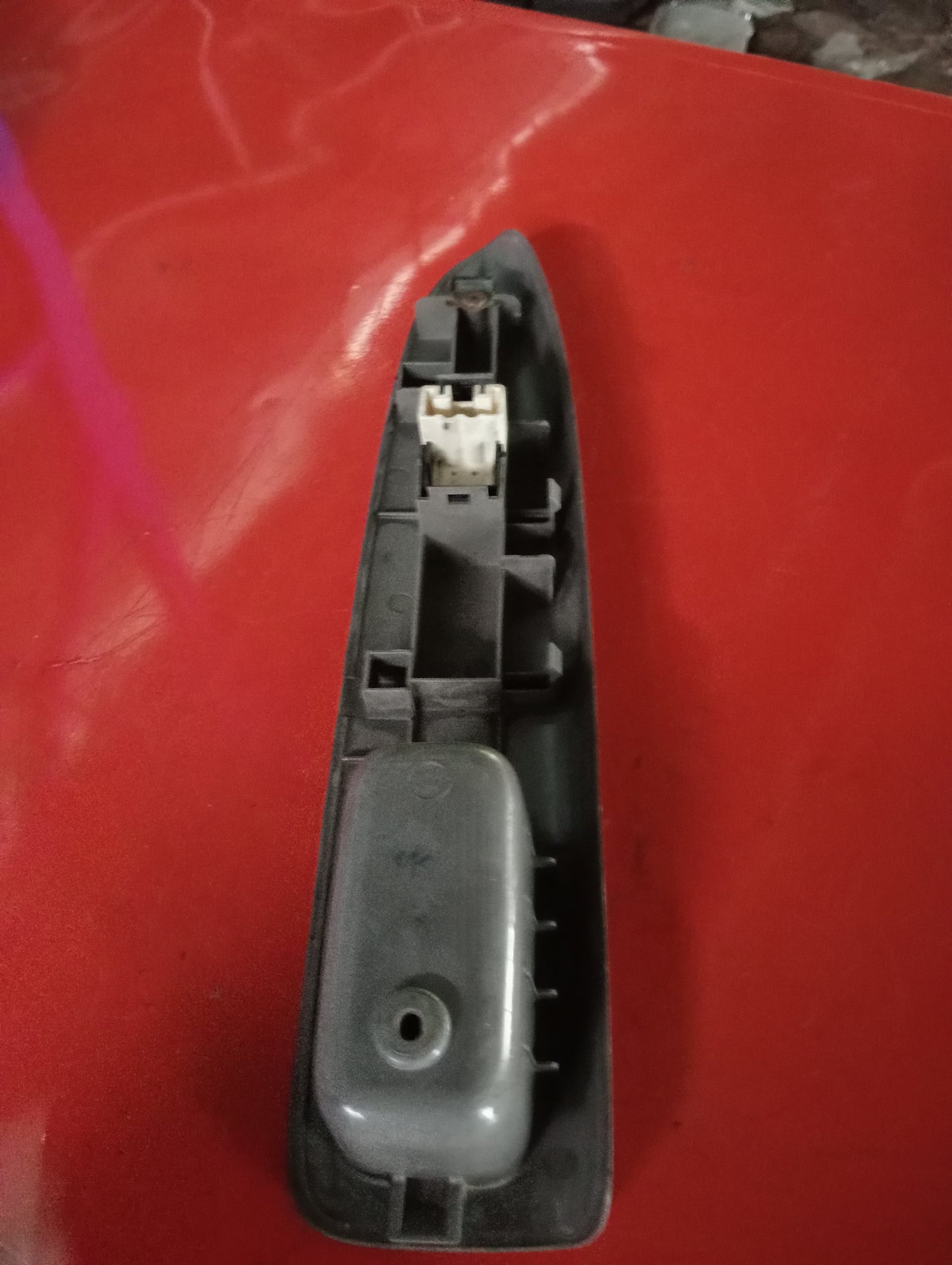 Toyota | Altis | 2005 | Window Switch With Cover Rear Passenger Side