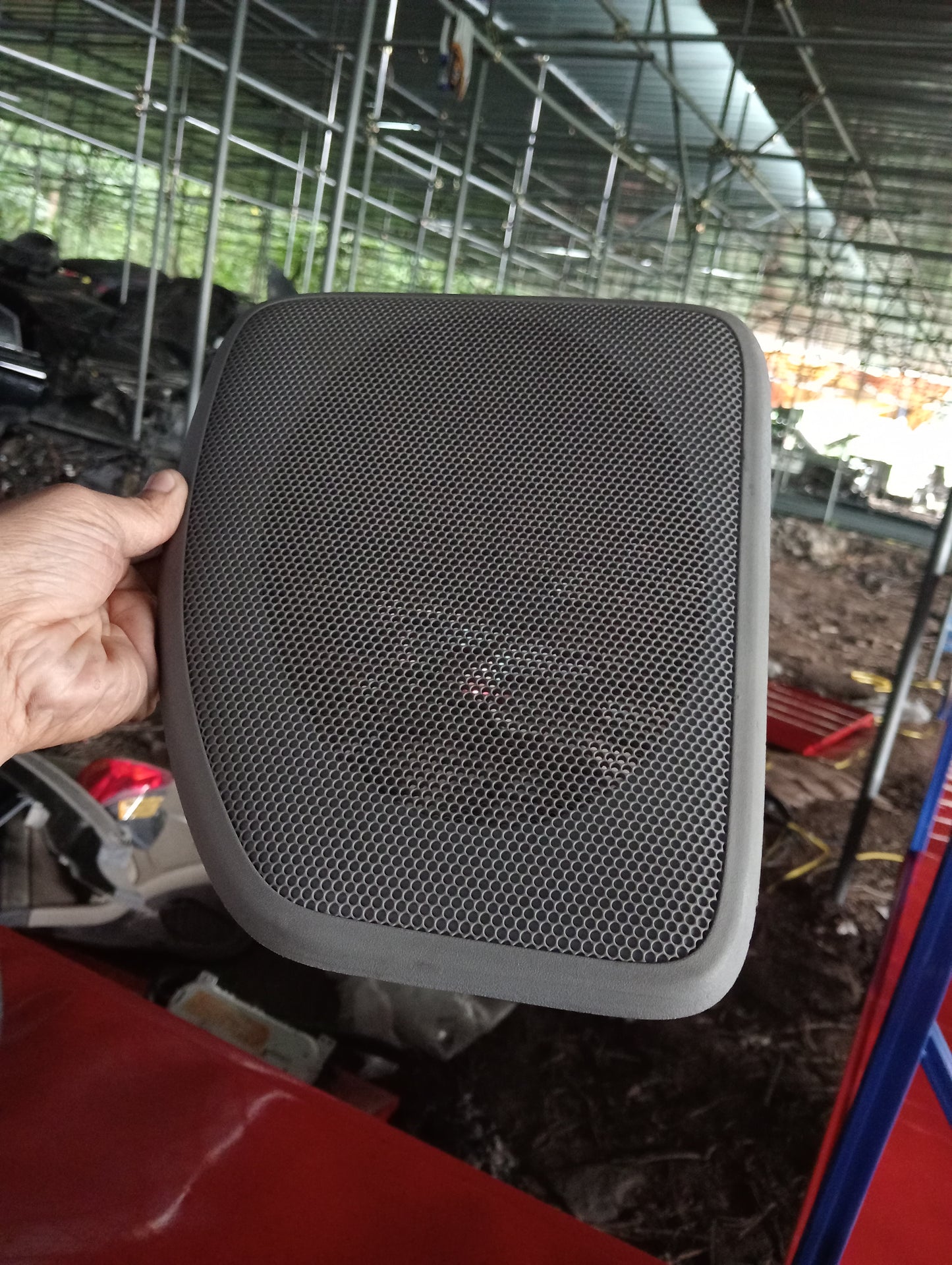 Toyota | Altis | 2005 | Speaker Cover