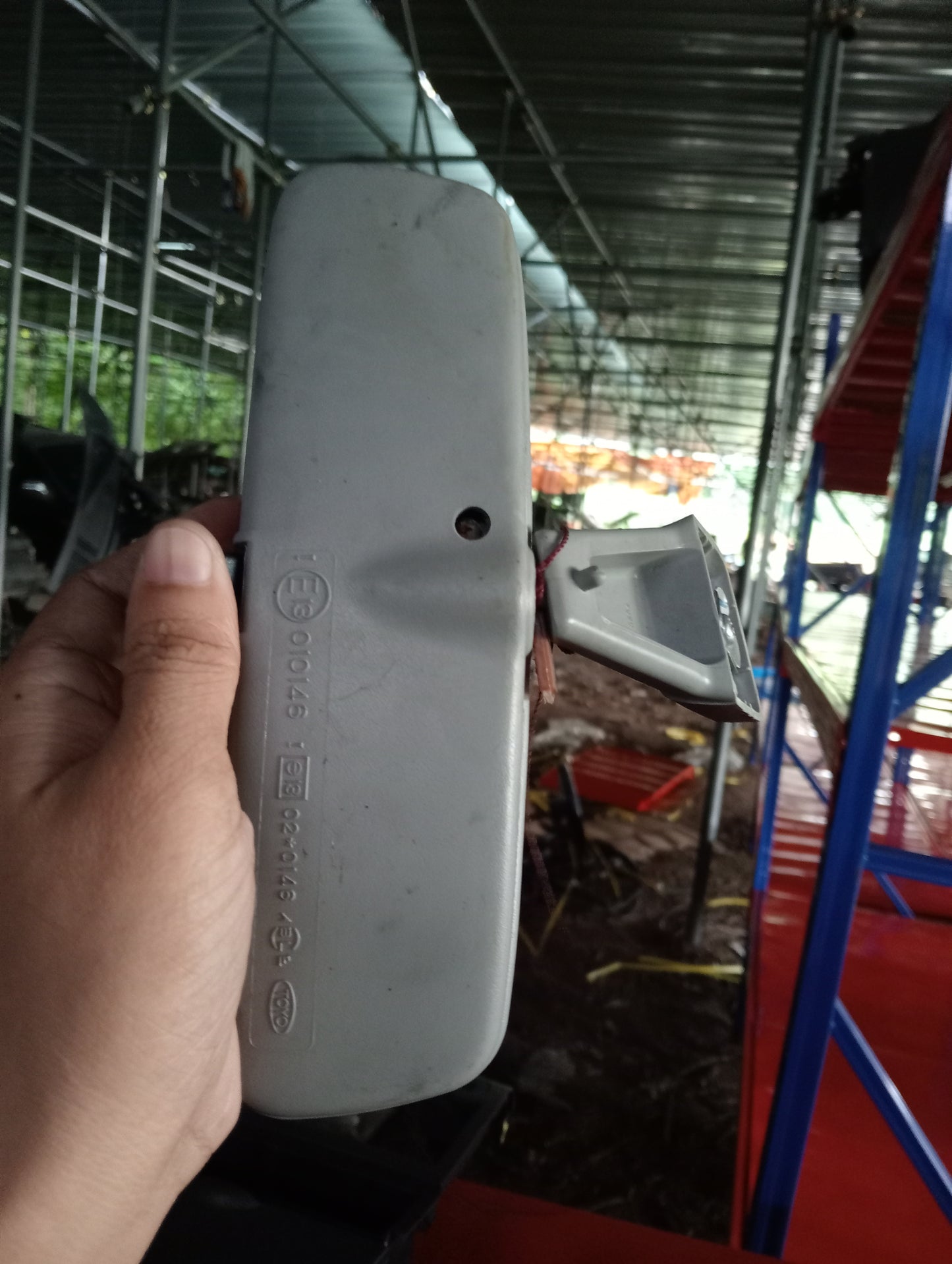 Toyota | Altis | 2005 | Rear View Mirror
