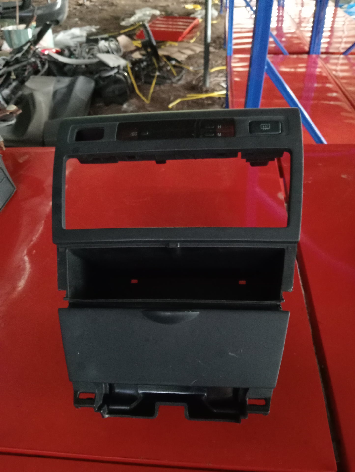 Toyota | Altis | 2005 | Center Frame