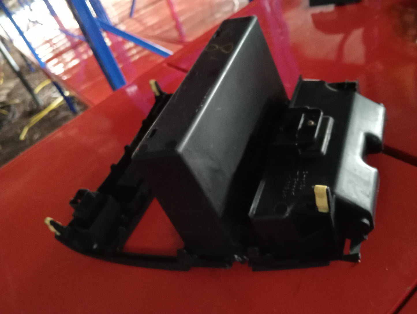 Toyota | Altis | 2005 | Center Frame