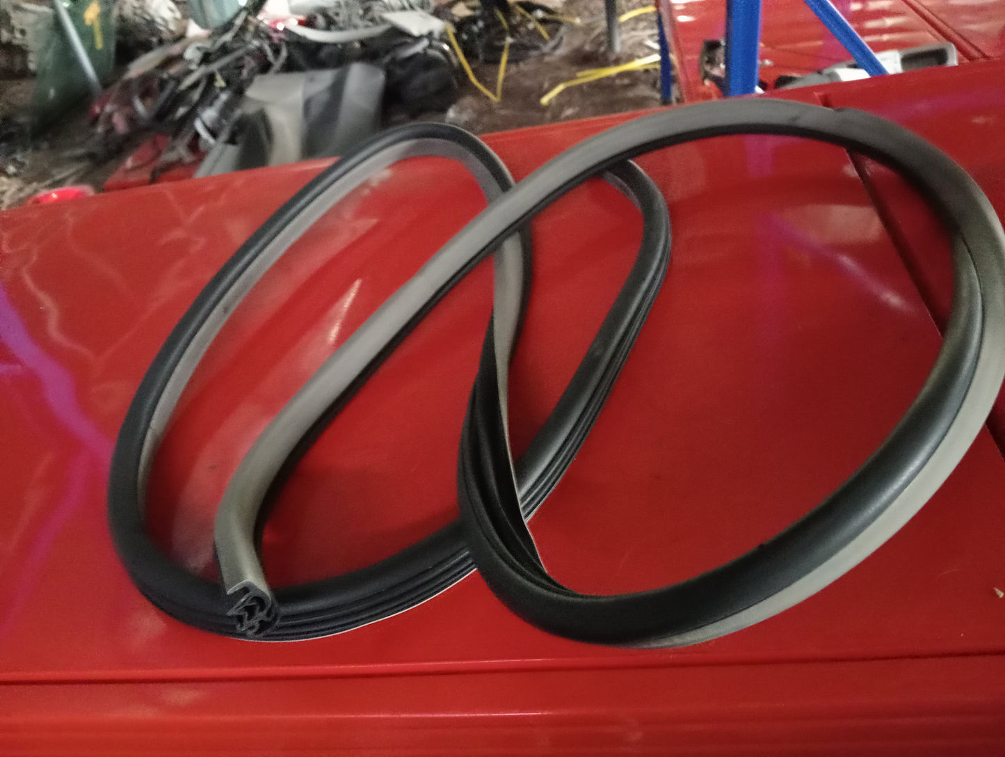 Chevrolet | Aveo | Front Passenger Side Rubber Mouldings